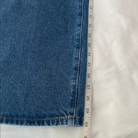 edikted Carpenter Low Rise Jeans - Picture 8 of 9